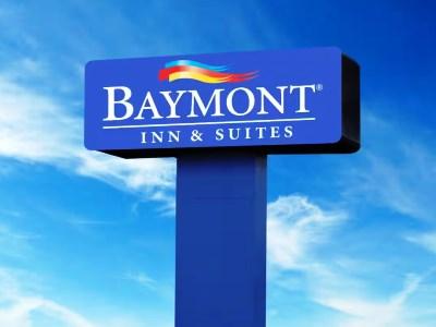 Baymont Inn & Suites By Wyndham Lincoln Ne Exterior foto